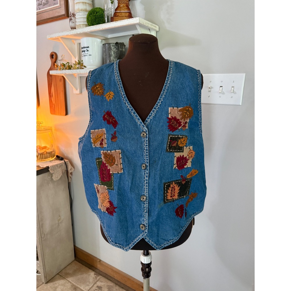 Bobbie Brooks Denim Vest Size L Blue Fall Leaves Patchwork Vintage 90s Y2K